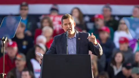 Trump vybral na post ministra dopravy bývalého kongresmana Seana Duffyho