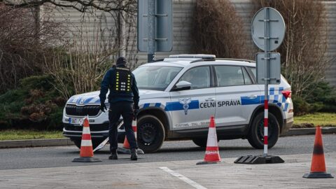 Lidé budou muset hlásit převoz více než 15 000 eur v hotovosti přes hranice