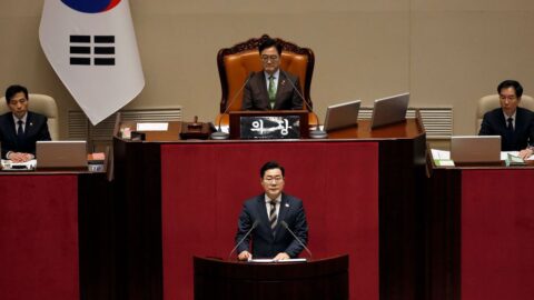 Jihokorejský ústavní soud začal projednávat odvolání prezidenta za stanné právo