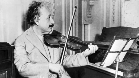 Einstein a jeho housle: Harmonie vědy a hudby