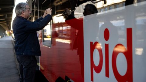 Praha bude silně investovat. Pražští radní schválili zadání tendru na provoz vlaků za 142 mld. Kč i odkup Nákladového nádraží Žižkov