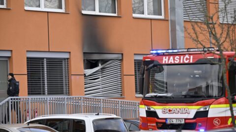 Požár ve zlínské nemocnici hasiči uhasili, z interny bylo evakuováno 150 pacientů