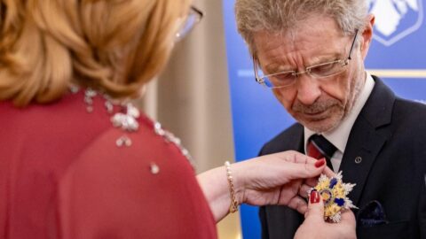 Heslo „vírou ke spáse“ nebylo v novodobé historii důležitější, říká předseda Senátu