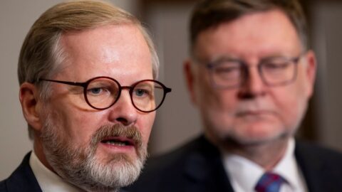 Iniciativa USA k omezení vývozu čipů nepřináší nic definitivního, míní Fiala
