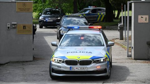 Žena zadržená na Slovensku kvůli požáru v Pardubicích je dle policie Američanka