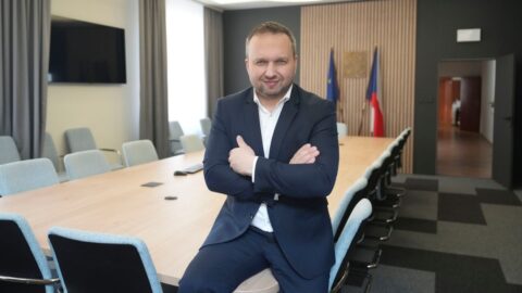 MPSV: ČR dala na pomoc uprchlíkům z Ukrajiny 62,5 mld. Kč, odvedli 55,5 mld. Kč