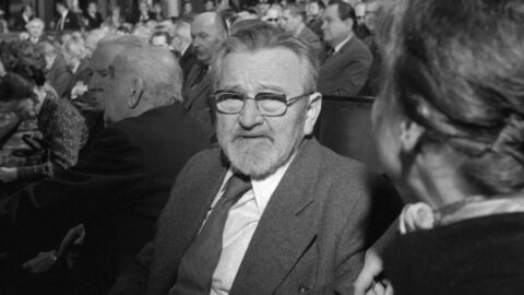 Legendární český herec, spisovatel a divadelník Jan Werich by oslavil 120 let