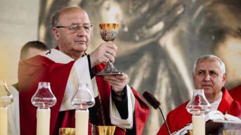 Arcibiskup Graubner a kněz Marek Orko Vácha si vyjasnili spory a vzájemně se omluvili