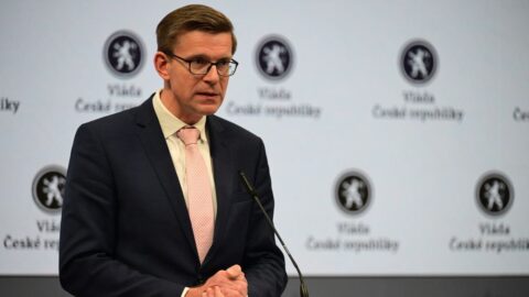 Ministr dopravy Kupka odletěl se zástupci firem do Spojených států