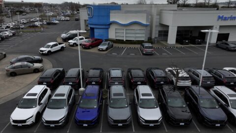 Automobilky vyrábějící v Kanadě se mohou vyhnout odvetným clům na dovoz z USA