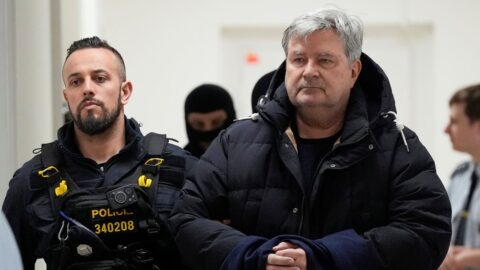 Obviněným v kauze Motol policie zajistila majetek za více než 100 mil. korun