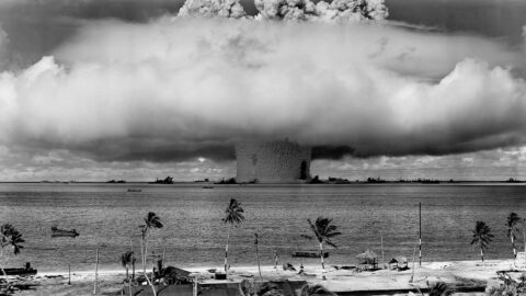 Tanec mezi atomovými vejci