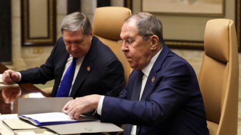 Rusko navrhuje další přímé jednání s Ukrajinou. Trump zjišťuje, jestli ho Putin „netahá za nos“