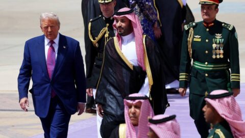 Trump zahajuje cestu po Perském zálivu. Očekávají se jednání o obchodu, investicích i o válce v Pásmu Gazy