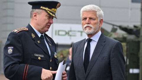 V Brně začal obranný veletrh IDET. Pavel zdůraznil důležitost obrany a bezpečnosti