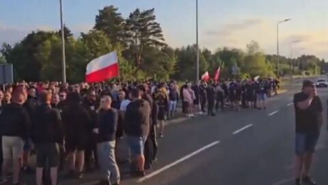 Na polsko-německé hranici kontroluje auta samozvaná milice, píše polský list