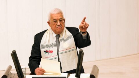 Šéf palestinské samosprávy Abbás odsoudil útok Hamásu na Izrael. Nechce, aby se dál podílel na správě Gazy