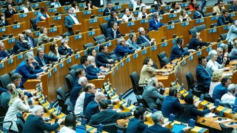 Evropský parlament zřídil speciální orgán, který prověří financování neziskových organizací