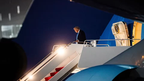 Írán nesouhlasí s inspekcemi ani s ukončením obohacování uranu, řekl Trump