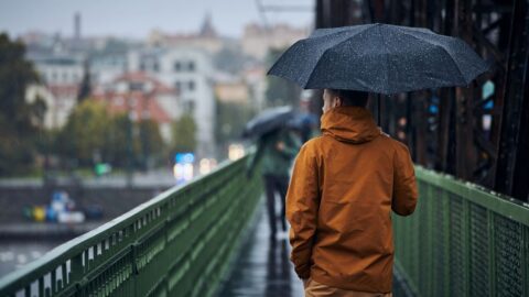 Do konce týdne bude převážně zataženo s občasným deštěm