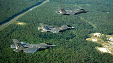 Na Floridě příští týden experti připraví plán výcviku na letounech F-35