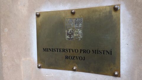 Soud potvrdil pokutu milion Kč pro Ministerstvo pro místní rozvoj kvůli zakázce na digitalizaci stavebního řízení