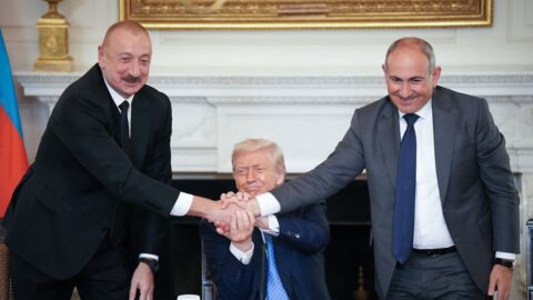 Představitelé EU, Íránu i Ruska vítají mírovou dohodu Arménie s Ázerbájdžánem