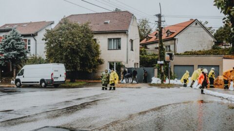 Záplavy zesílily vazby mezi sousedy a ohladily staré hrany, míní muž z Jesenicka