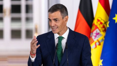 Španělská vláda oficiálně schválila zbraňové embargo na Izrael