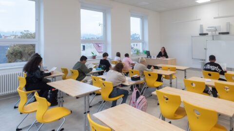 Velká většina Čechů je proti začleňování mentálně postižených do běžných tříd, ukazuje průzkum