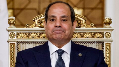 Egypt potvrdil, že v pondělí pořádá summit k dohodě o ukončení války v Gaze