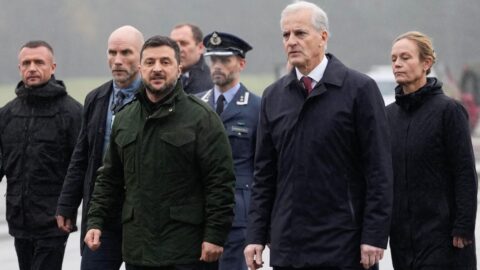 Trumpův návrh zastavit boje na současné linii je dobrý kompromis, řekl Zelenskyj