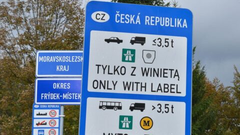 Od ledna v Česku zdraží dálniční známky kvůli novým kilometrům i inflaci