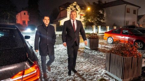 Motoristé nevědí o právních překážkách jmenování Turka, Macinka chce mluvit s Pavlem