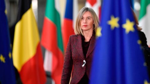 Belgická policie zasahovala v institucích EU. Mezi zadrženými je bývalá šéfka unijní diplomacie Mogheriniová