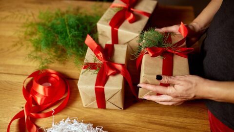 Proč ještě stále vyrábíme vánoční dárky ručně