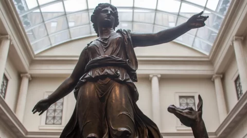 Pátrání po historii vzácného řeckého bronzu