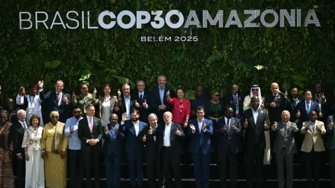 Čínský režim hraje roli mocenského prostředníka na klimatickém summitu OSN