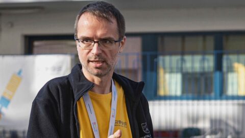 Slovenský poslanec žaloval molekulární genetičku Pekovou u ministerstva. To jí chce odebrat znaleckou licenci   