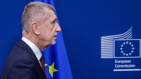 Babiš uvedl, že jeho první zahraniční cesta povede tradičně na Slovensko