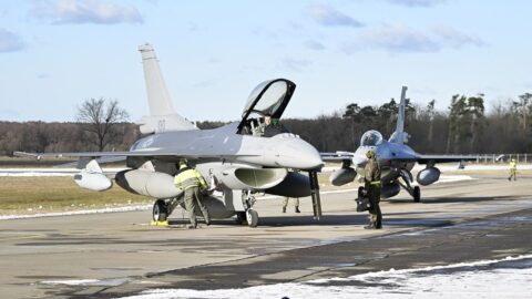 Na slovenské základně Kuchyňa přistály tři nové stíhačky F-16