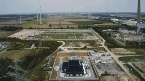 Nové zařízení má v Německu stabilizovat elektrickou síť elektronicky