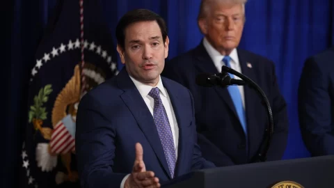 Rubio po zadržení Madura varoval kubánské vůdce
