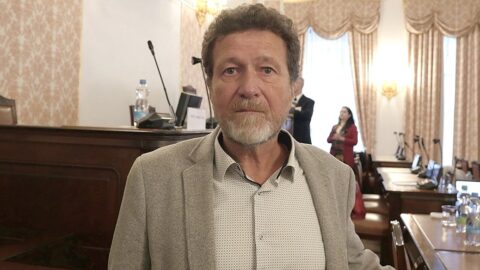 Profesor Turánek komentuje „kvalitu vakcín“, které byly distribuovány proti covidu-19