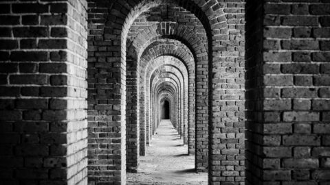 Může se vrátit věk temna?