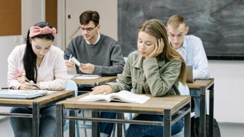 Skončila lhůta pro podání přihlášek na středních školách, uchazečů je teď méně než loni