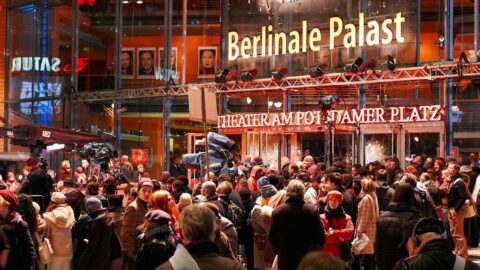 Nejlepším filmem Berlinale porota zvolila snímek Gelbe Briefe režiséra Çataka