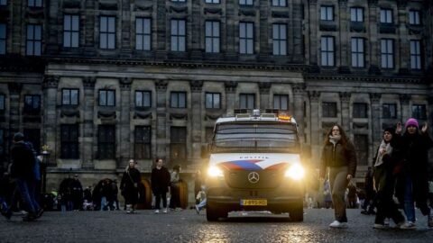 Výbuch v Amsterodamu poškodil židovskou školu, podle primátorky šlo o antisemitský útok