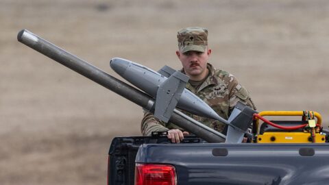 USA poslaly na Blízký východ stíhače dronů vyzkoušených na Ukrajině