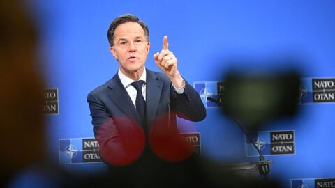 Rutte vyzval státy, aby letos přesvědčily, že zvyšují výdaje na obranu